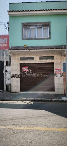 Comércio — Salão em Santo Agostinho