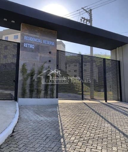 Apartamento — Padrão em Retiro